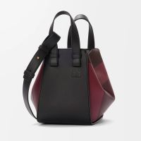 Loewe Compact Hammock Bag In Nappa Calfskin Black/Burgundy