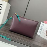 Loewe Knot T Pouch In Shiny Nappa Calfskin Burgundy