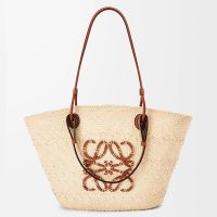 Loewe Medium Anagram Basket Bag In Iraca Palm and Calfskin Beige/Brown