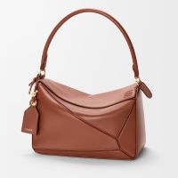 Loewe Medium Puzzle Featherlight Bag In Nappa Lambskin Brown