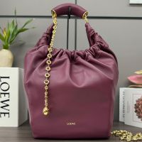 Loewe Medium Squeeze Bag In Mellow Nappa Lambskin Crimson
