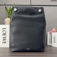 Loewe Pebble Hobo In Supple Grained Calfskin Black