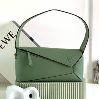 Loewe Puzzle Hobo In Nappa Calfskin Green