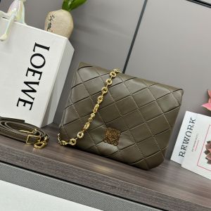 Loewe Puffer Goya In Pleated Shiny Nappa Lambskin Olive