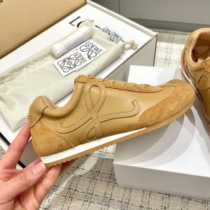 Loewe Ballet Runner 2.0 Sneakers Unisex Calfskin and Suede Brown