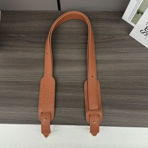 Loewe LOEWE Pad Strap In Classic Calfskin Brown