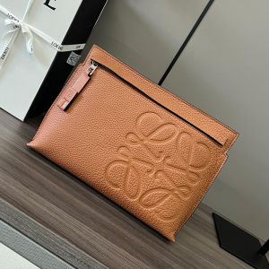 Loewe T Pouch In Grained Calfskin Brown