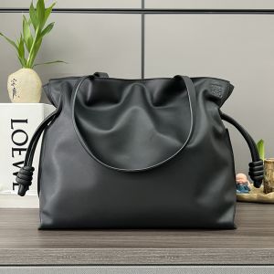 Loewe Large Flamenco Anagram Clutch In Nappa Calfskin Black