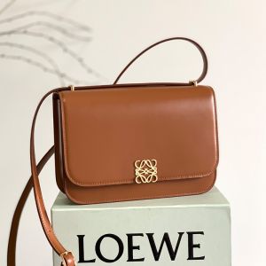 Loewe Medium Goya Bag In Silk Calfskin Brown