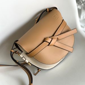 Loewe Small Gate Bag In Soft Calfskin Apricot/Beige