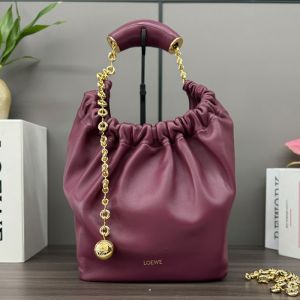 Loewe Small Squeeze Bag In Mellow Nappa Lambskin Crimson