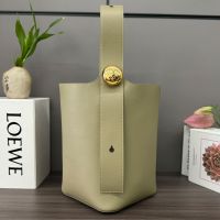 Loewe Medium Pebble Bucket Bag In Smooth Calfskin Moss Green