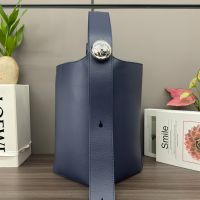 Loewe Medium Pebble Bucket Bag In Smooth Calfskin Navy Blue