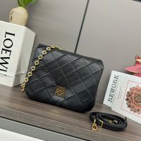 Loewe Puffer Goya In Pleated Shiny Nappa Lambskin Black